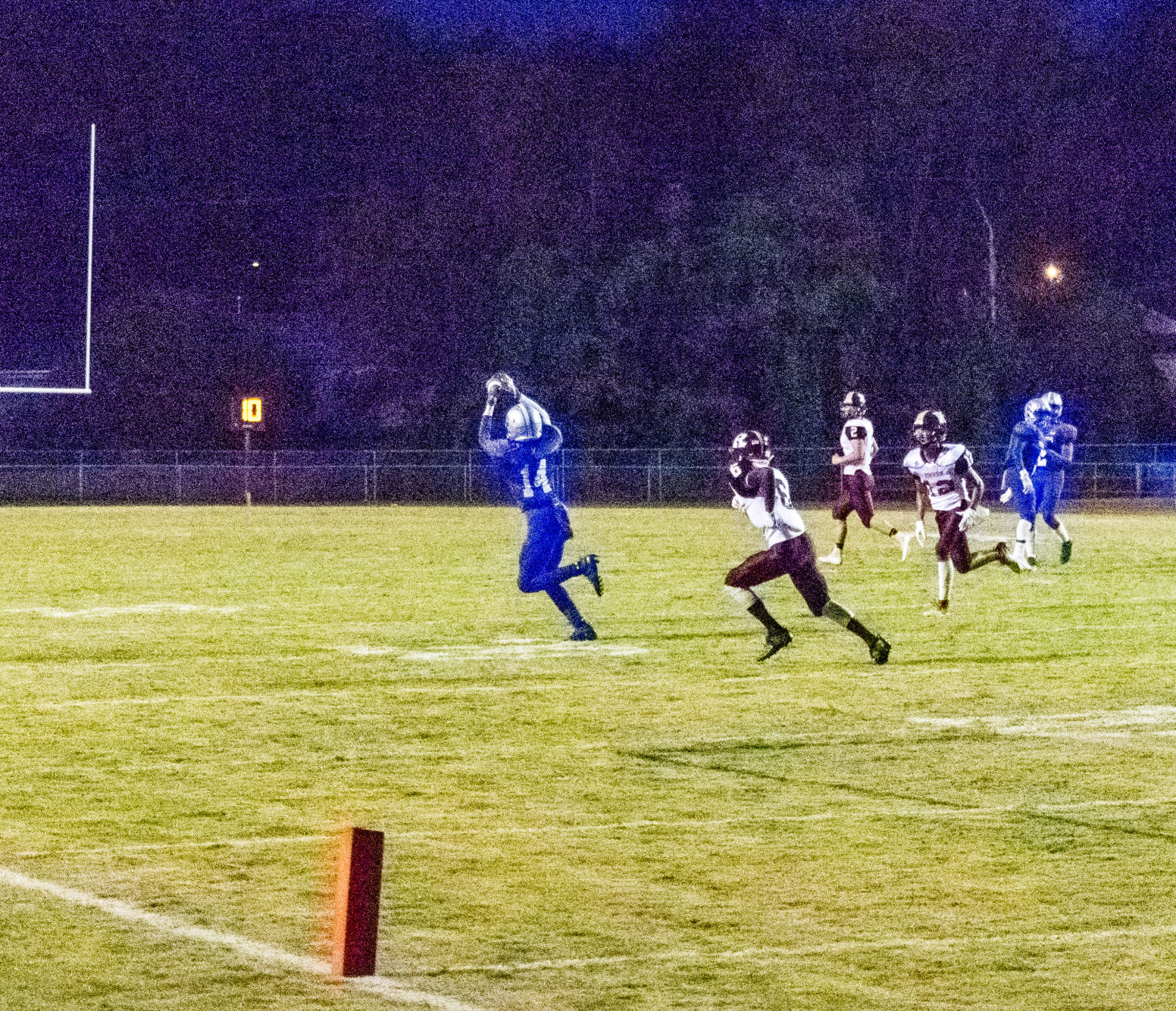 Statesville-JM Robinson football (7).jpg